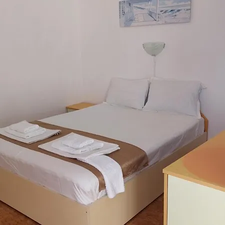 Krai Moreto Guest house 2*