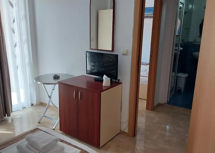 Guest house Krai Moreto Ahtopol